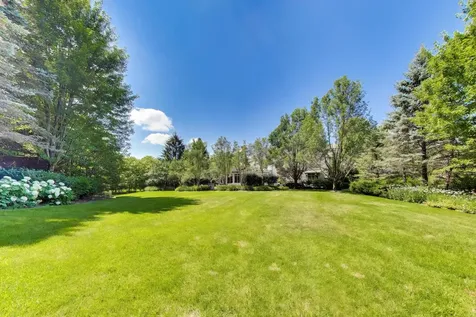 1871 West Salisbury Lane Lake Forest IL 60045