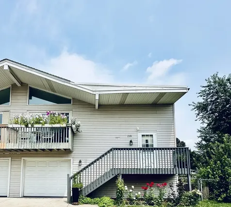 1330 Todd Farm Drive Elgin IL 60123