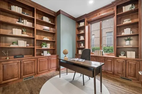1235 Scott Avenue Winnetka IL 60093