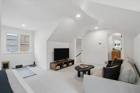 1235 Scott Avenue Winnetka IL 60093