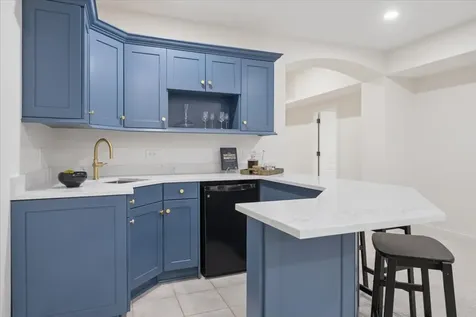 1235 Scott Avenue Winnetka IL 60093