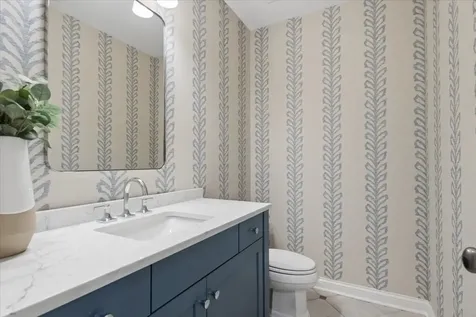 1235 Scott Avenue Winnetka IL 60093