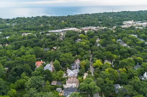 1235 Scott Avenue Winnetka IL 60093