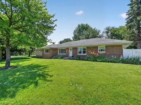 2230 North 1st Street Dekalb IL 60115