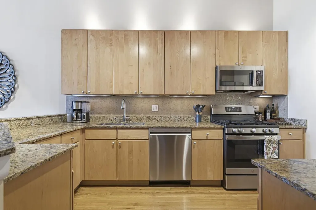 2001 South Calumet Avenue Chicago IL 60616