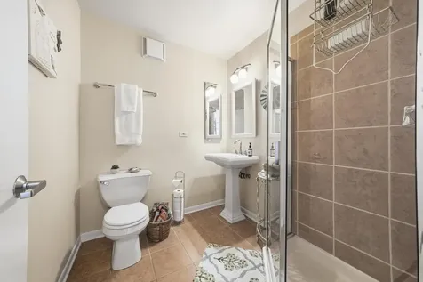 2001 South Calumet Avenue Chicago IL 60616
