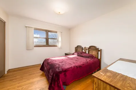 8516 North Ozanam Avenue Niles IL 60714
