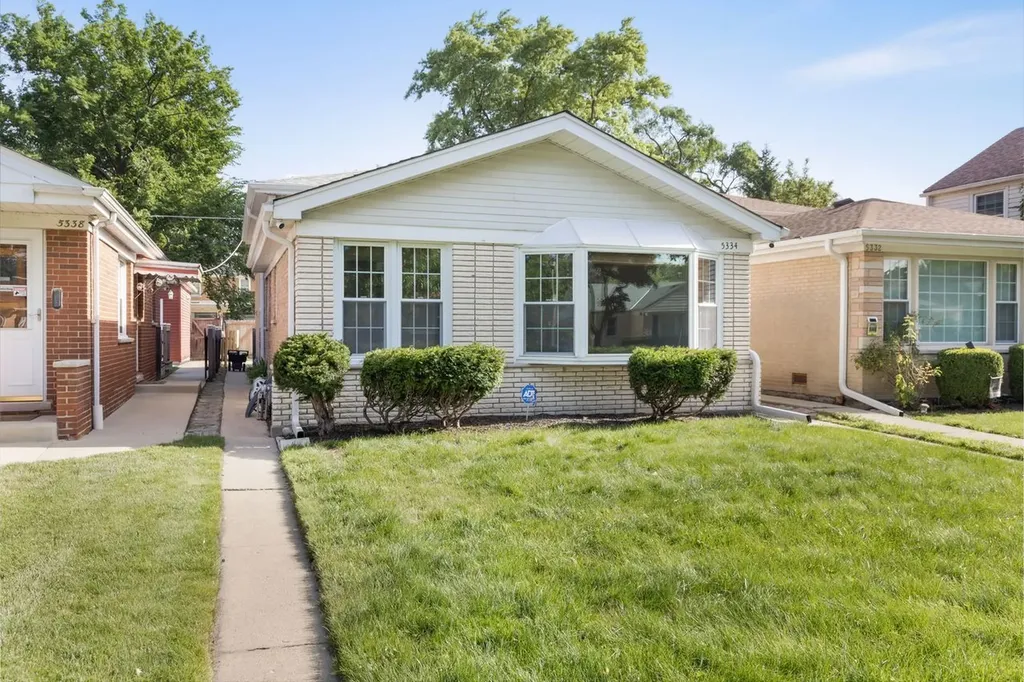 5334 Grove Street Skokie IL 60077