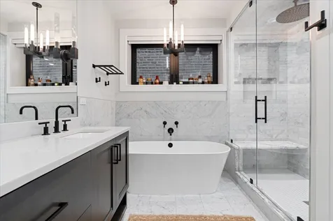2207 North Orchard Street Chicago IL 60614