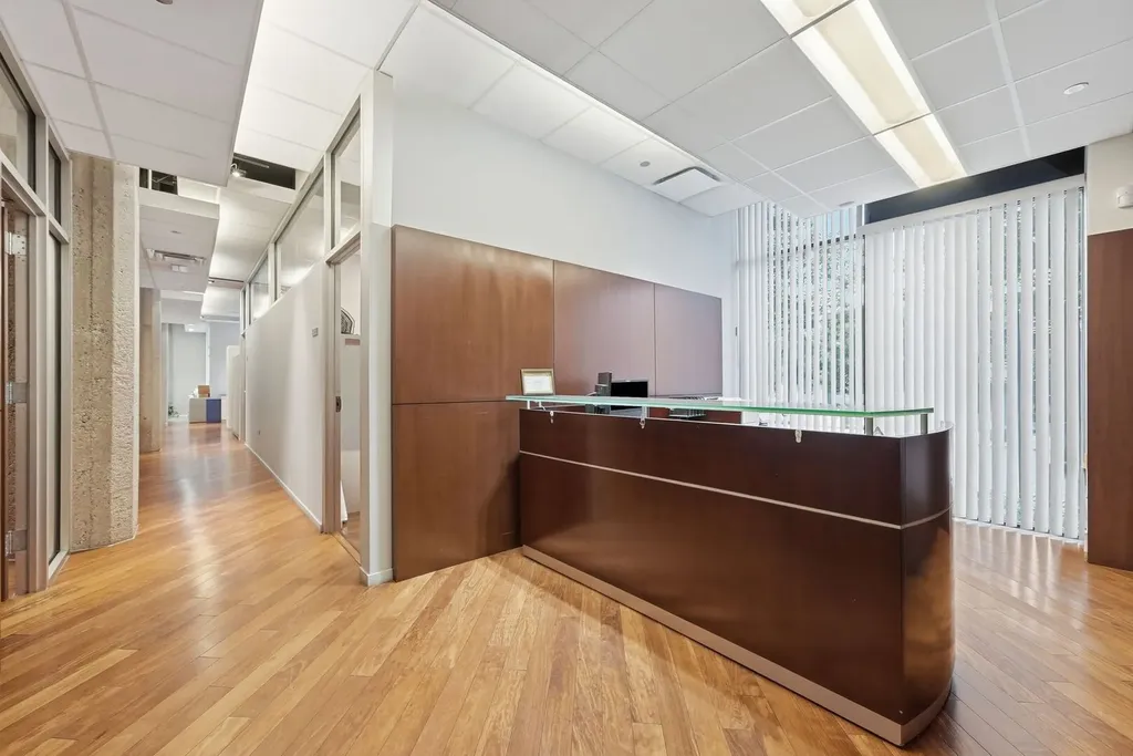 210 South Desplaines Street Chicago IL 60661