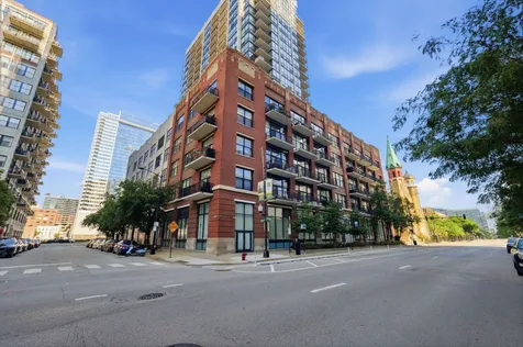 210 South Desplaines Street Chicago IL 60661