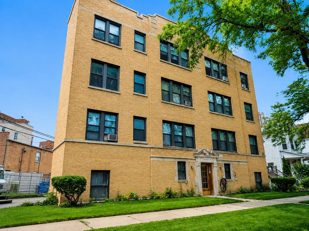 6018 North Paulina Street Chicago IL 60660