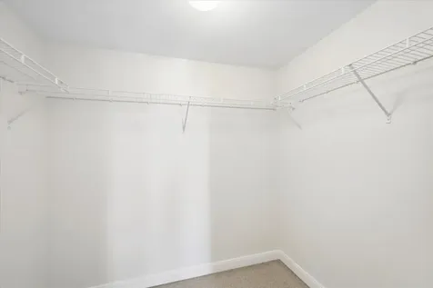130 North Garland Court Chicago IL 60602