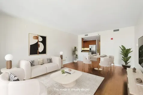 130 North Garland Court Chicago IL 60602