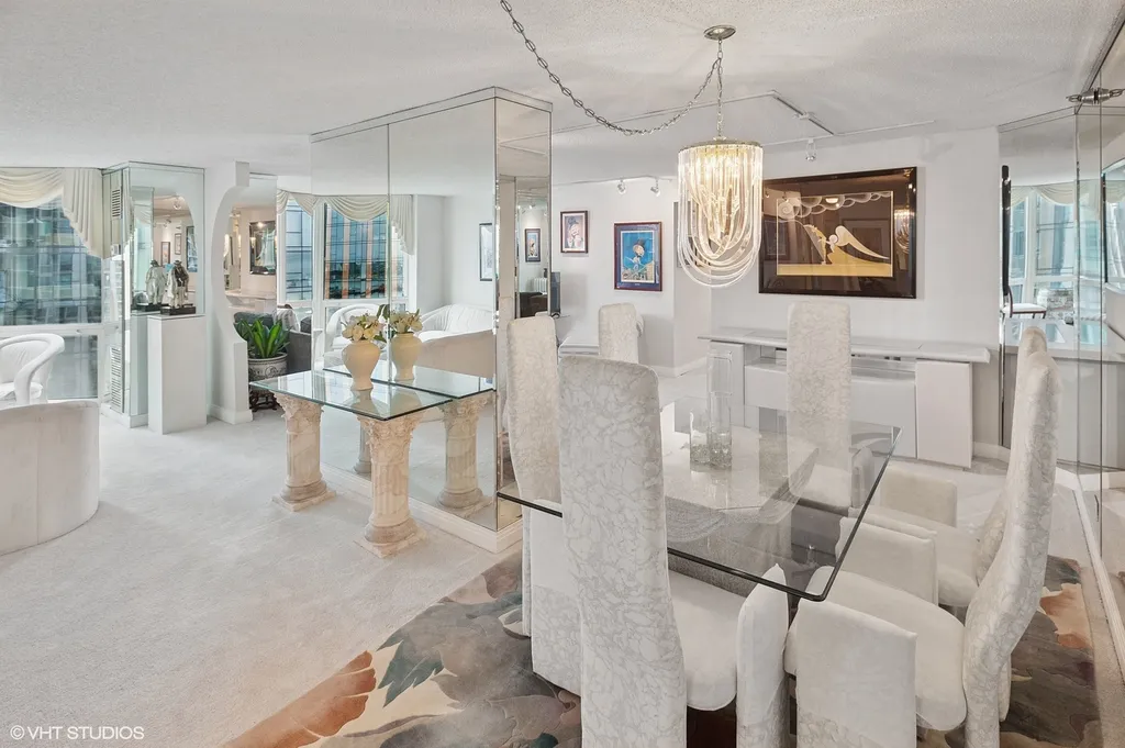 195 North Harbor Drive Chicago IL 60601