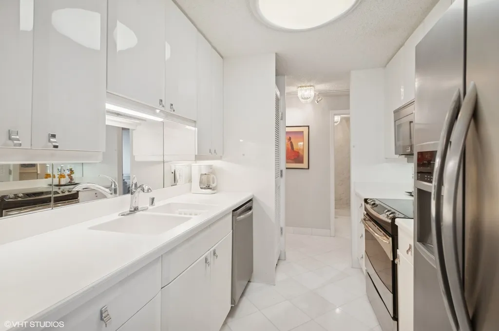 195 North Harbor Drive Chicago IL 60601