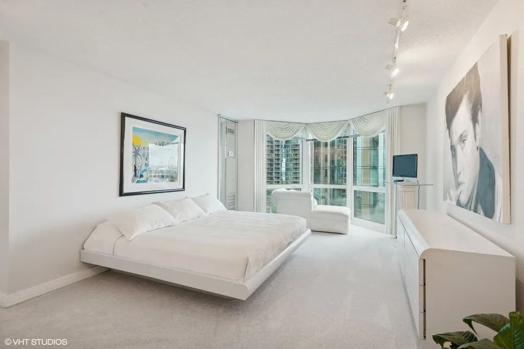 195 North Harbor Drive Chicago IL 60601