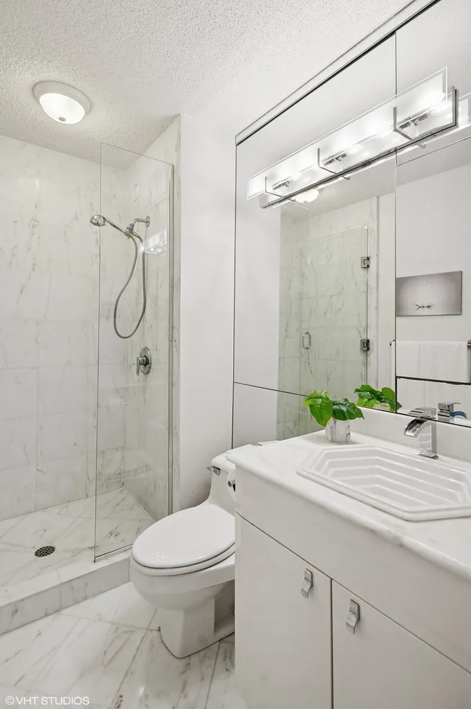 195 North Harbor Drive Chicago IL 60601