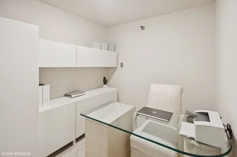 195 North Harbor Drive Chicago IL 60601