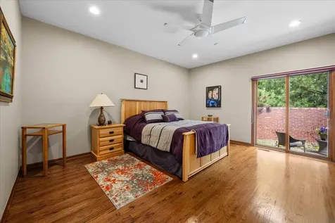 1317 Eskin Drive Northbrook IL 60062