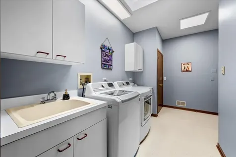 1317 Eskin Drive Northbrook IL 60062