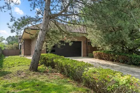 1317 Eskin Drive Northbrook IL 60062