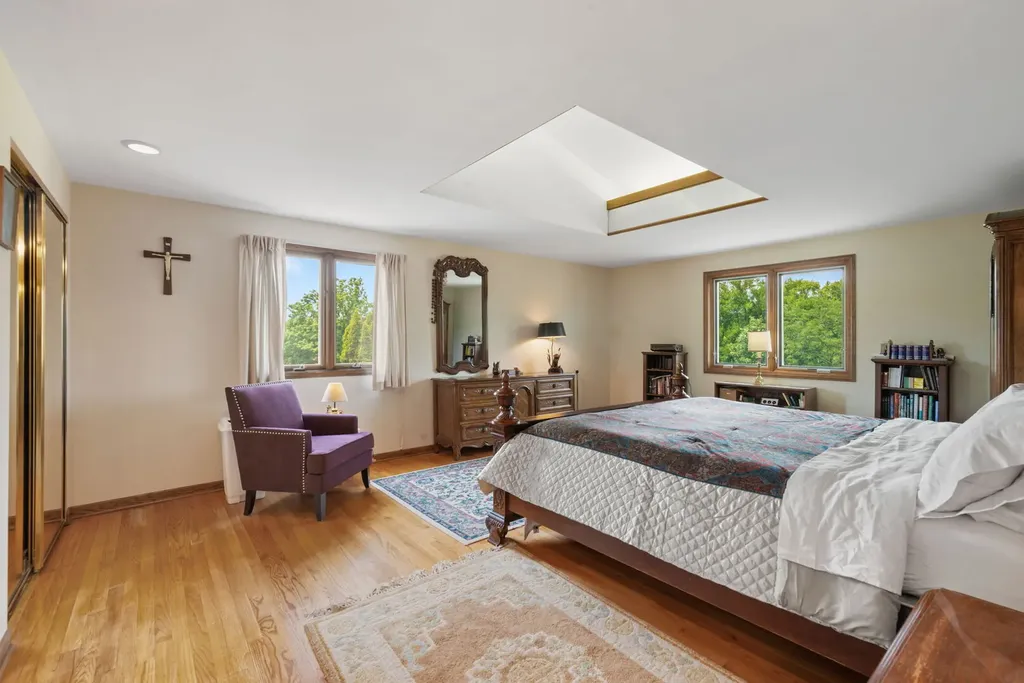 14 Hamilton Lane Oak Brook IL 60523