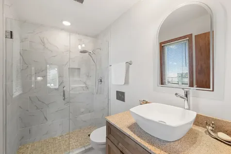 14 Hamilton Lane Oak Brook IL 60523