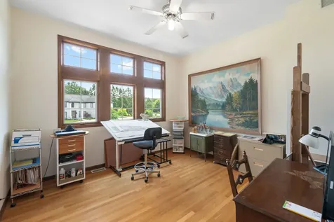 14 Hamilton Lane Oak Brook IL 60523