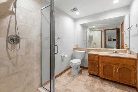 14 Hamilton Lane Oak Brook IL 60523