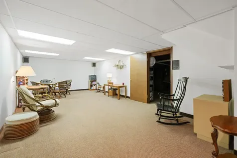 14 Hamilton Lane Oak Brook IL 60523