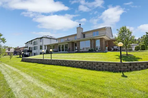14 Hamilton Lane Oak Brook IL 60523