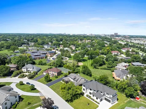14 Hamilton Lane Oak Brook IL 60523