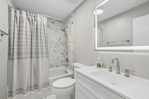 17453 West Chestnut Lane Gurnee IL 60031
