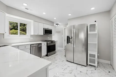 17453 West Chestnut Lane Gurnee IL 60031