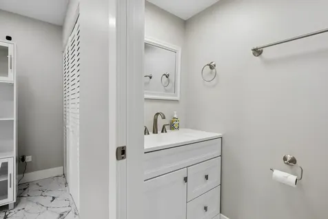 17453 West Chestnut Lane Gurnee IL 60031