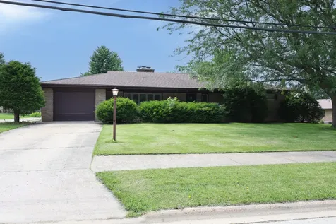 1601 Barthelone Street Crest Hill IL 60403