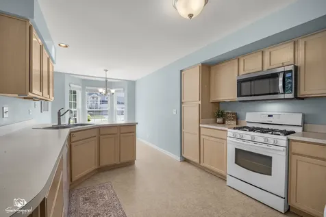 1301 Spencer Lane Batavia IL 60510