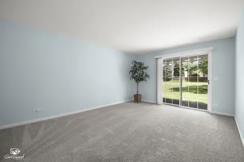1301 Spencer Lane Batavia IL 60510