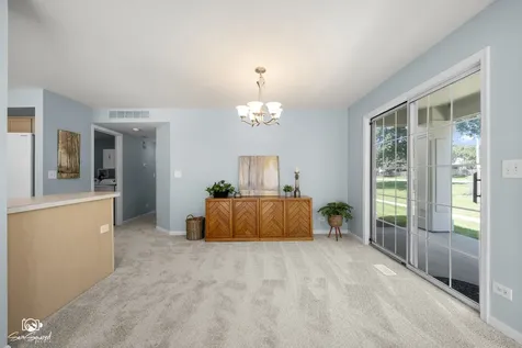 1301 Spencer Lane Batavia IL 60510