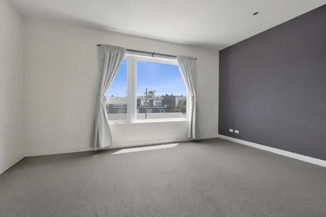 2639 North Hamlin Avenue Chicago IL 60647