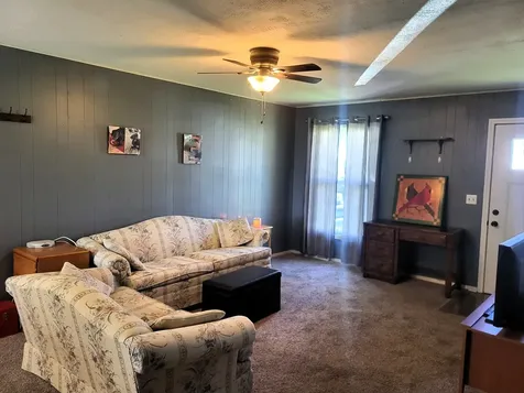 936 Avenue E Rochelle IL 61068