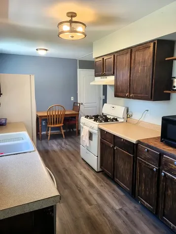 936 Avenue E Rochelle IL 61068