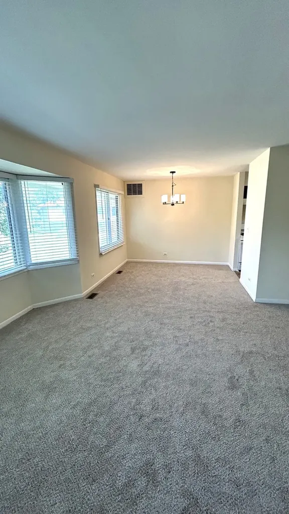 3100 Roberts Drive Woodridge IL 60517
