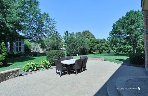 898 Lakeridge Court Aurora IL 60502