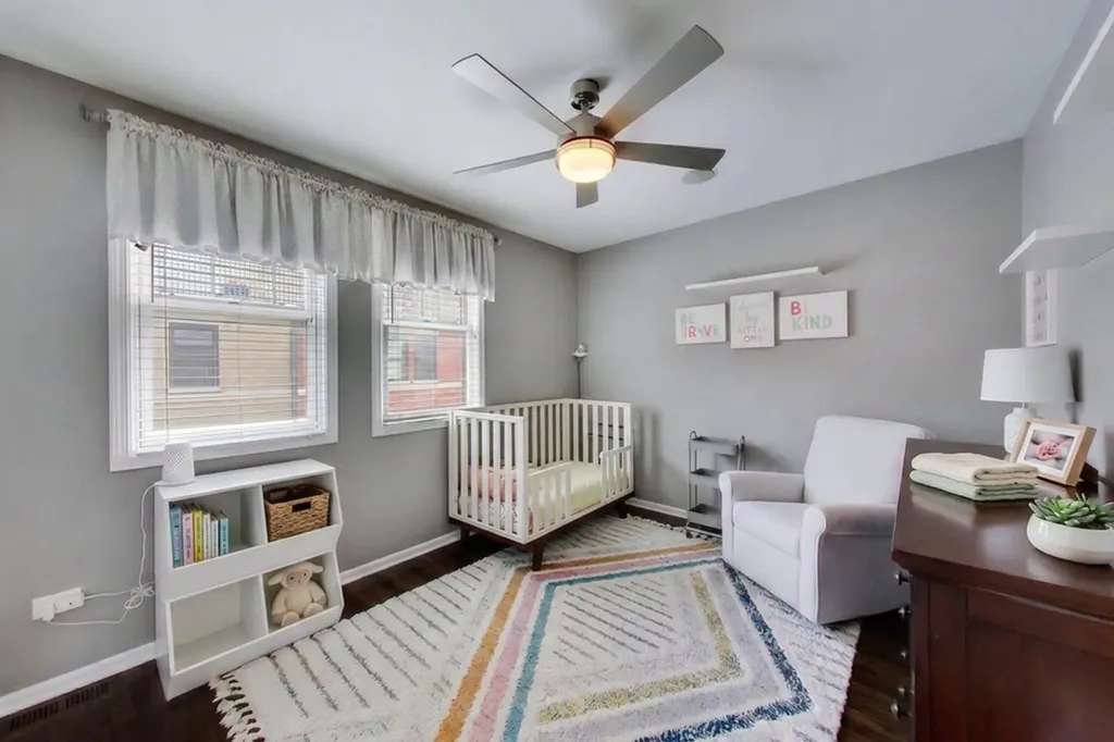 1005 North Kingsbury Street Chicago IL 60610