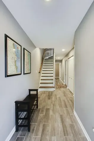 1005 North Kingsbury Street Chicago IL 60610