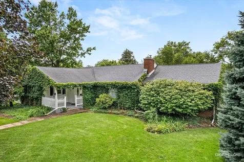 203 South Rosedale Avenue Aurora IL 60506