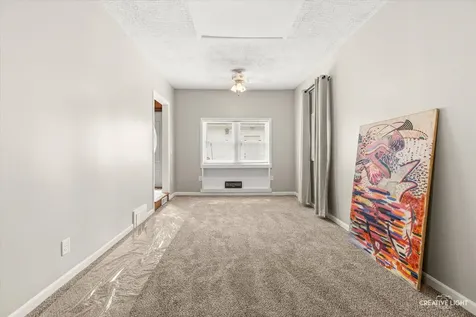 203 South Rosedale Avenue Aurora IL 60506