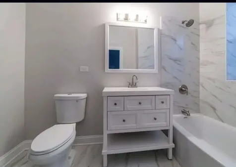 5826 South Michigan Avenue Chicago IL 60637